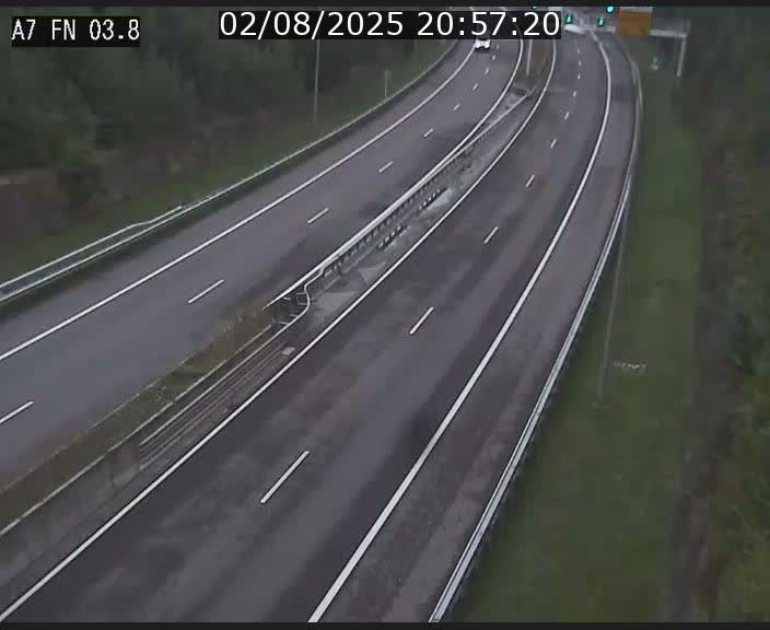 <h2>Caméra autoroute Luxembourg A7 - Passage à gibier Rëngelbour - direction Tunnel Stafelter</h2>