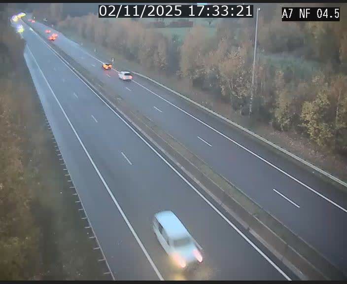 <h2>Caméra autoroute Luxembourg A7 - Passage à gibier Rëngelbour - direction Tunnel Grouft</h2>