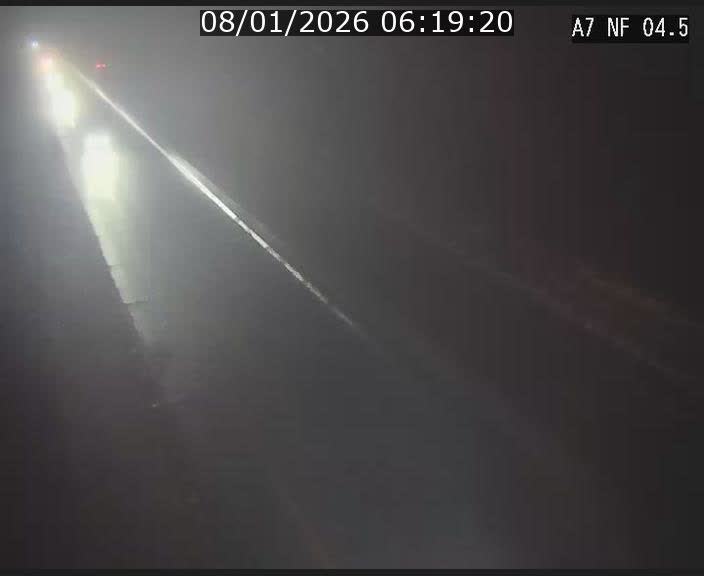 <h2>Caméra autoroute Luxembourg A7 - Passage à gibier Rëngelbour - direction Tunnel Grouft</h2>