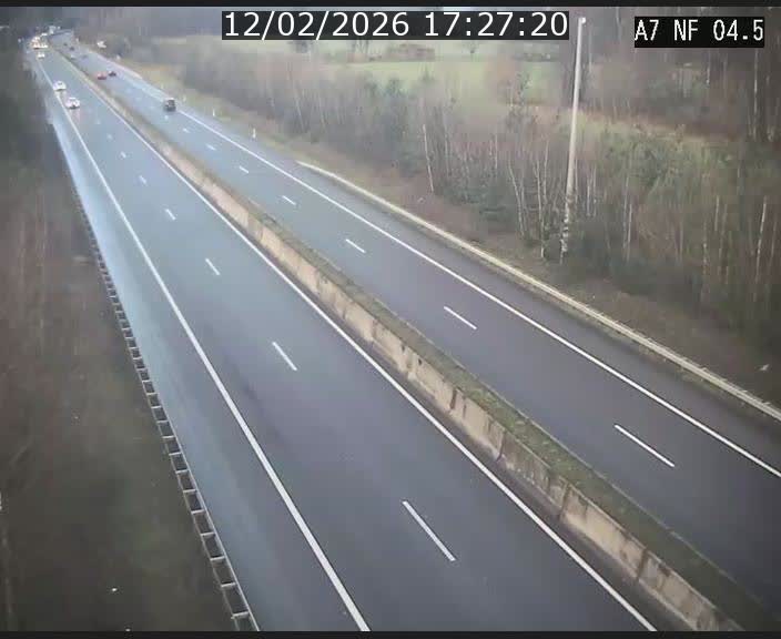 <h2>Caméra autoroute Luxembourg A7 - Passage à gibier Rëngelbour - direction Tunnel Grouft</h2>