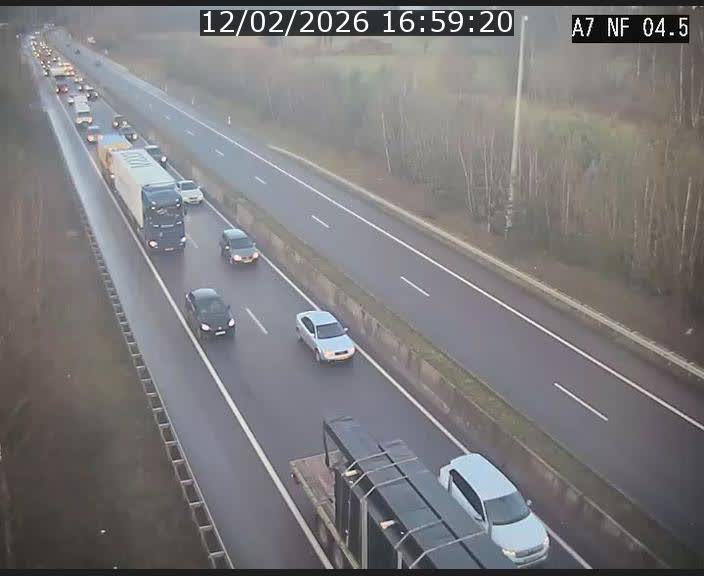 <h2>Caméra autoroute Luxembourg A7 - Passage à gibier Rëngelbour - direction Tunnel Grouft</h2>