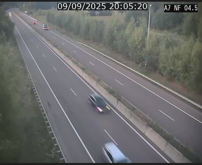 <h2>Caméra autoroute Luxembourg A7 - Passage à gibier Rëngelbour - direction Tunnel Grouft</h2>