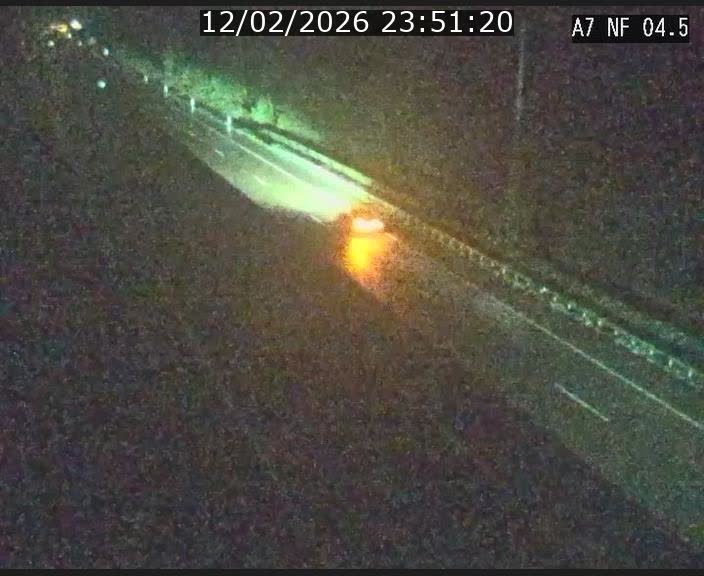 <h2>Caméra autoroute Luxembourg A7 - Passage à gibier Rëngelbour - direction Tunnel Grouft</h2>