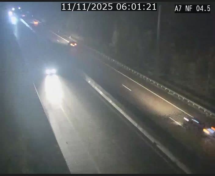 Caméra autoroute Luxembourg A7 - Passage à gibier Rëngelbour - direction Tunnel Grouft