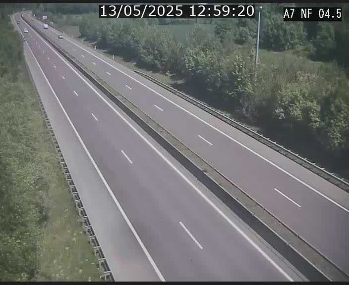 <h2>Caméra autoroute Luxembourg A7 - Passage à gibier Rëngelbour - direction Tunnel Grouft</h2>