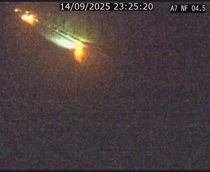 <h2>Caméra autoroute Luxembourg A7 - Passage à gibier Rëngelbour - direction Tunnel Grouft</h2>