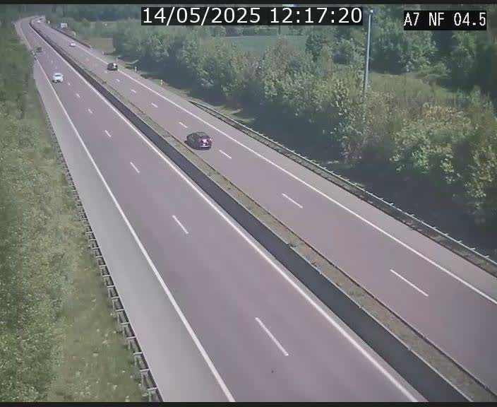 <h2>Caméra autoroute Luxembourg A7 - Passage à gibier Rëngelbour - direction Tunnel Grouft</h2>