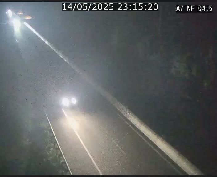 <h2>Caméra autoroute Luxembourg A7 - Passage à gibier Rëngelbour - direction Tunnel Grouft</h2>