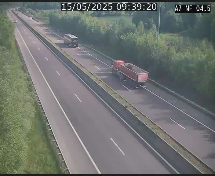 <h2>Caméra autoroute Luxembourg A7 - Passage à gibier Rëngelbour - direction Tunnel Grouft</h2>