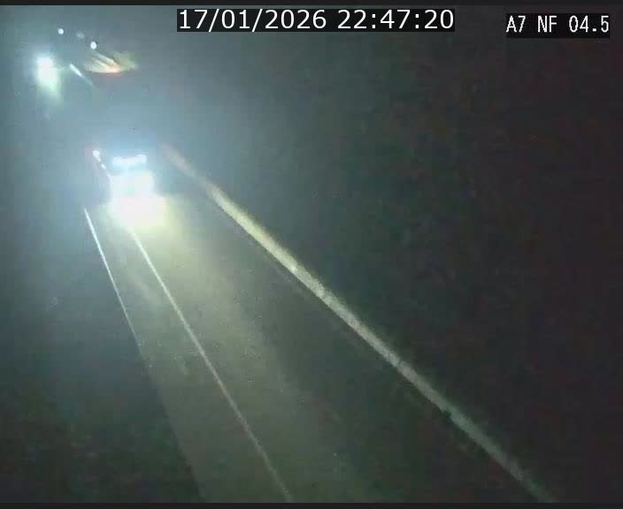 <h2>Caméra autoroute Luxembourg A7 - Passage à gibier Rëngelbour - direction Tunnel Grouft</h2>