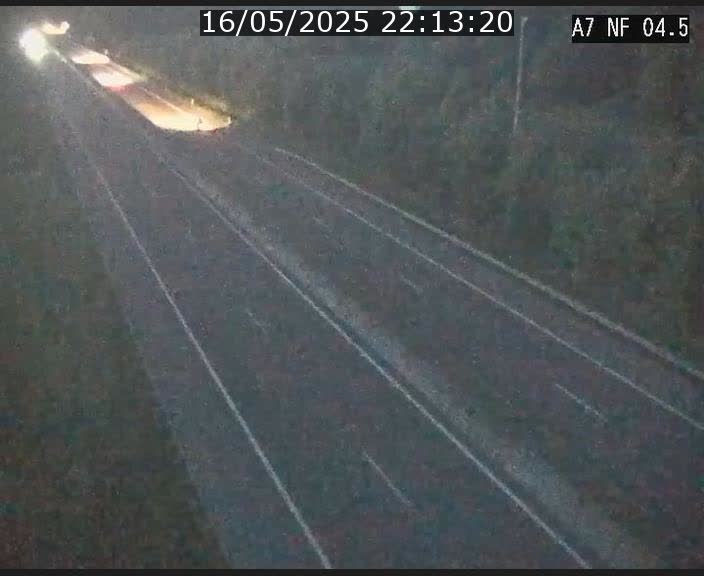 <h2>Caméra autoroute Luxembourg A7 - Passage à gibier Rëngelbour - direction Tunnel Grouft</h2>