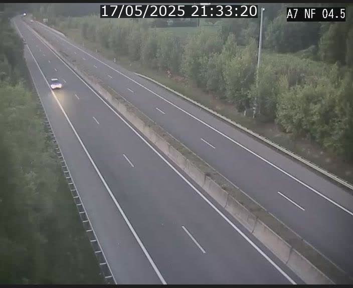 <h2>Caméra autoroute Luxembourg A7 - Passage à gibier Rëngelbour - direction Tunnel Grouft</h2>
