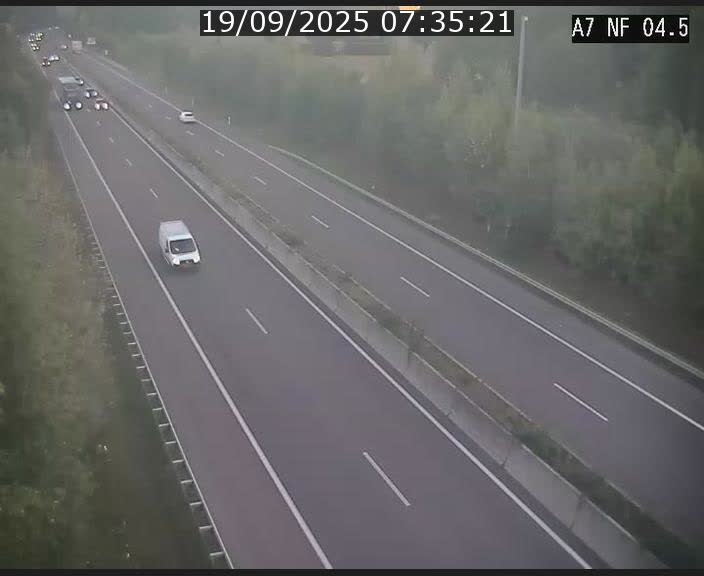 <h2>Caméra autoroute Luxembourg A7 - Passage à gibier Rëngelbour - direction Tunnel Grouft</h2>