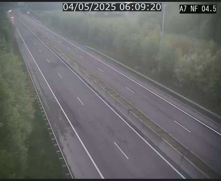 Caméra autoroute Luxembourg A7 - Passage à gibier Rëngelbour - direction Tunnel Grouft