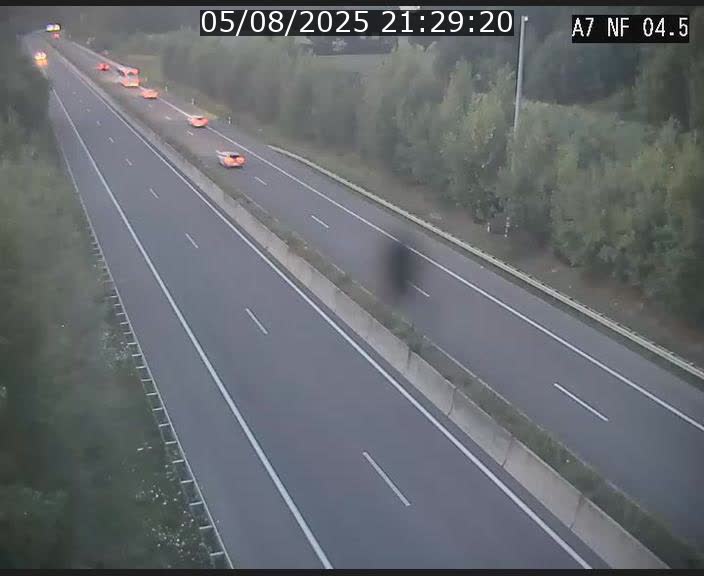 Caméra autoroute Luxembourg A7 - Passage à gibier Rëngelbour - direction Tunnel Grouft