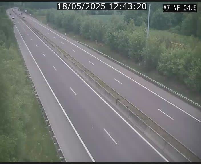 <h2>Caméra autoroute Luxembourg A7 - Passage à gibier Rëngelbour - direction Tunnel Grouft</h2>