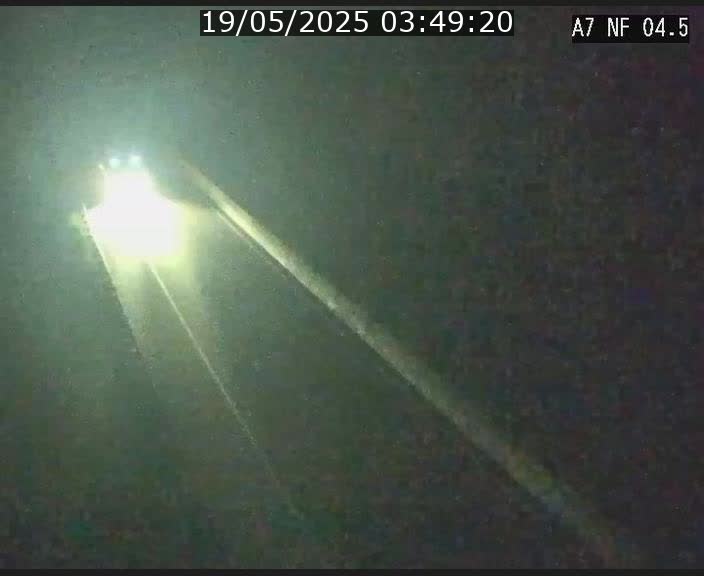 <h2>Caméra autoroute Luxembourg A7 - Passage à gibier Rëngelbour - direction Tunnel Grouft</h2>