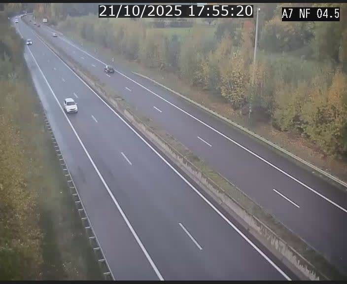 <h2>Caméra autoroute Luxembourg A7 - Passage à gibier Rëngelbour - direction Tunnel Grouft</h2>