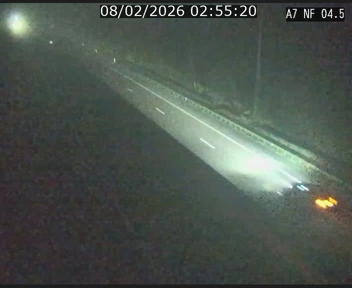<h2>Caméra autoroute Luxembourg A7 - Passage à gibier Rëngelbour - direction Tunnel Grouft</h2>