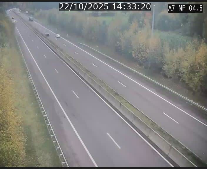 <h2>Caméra autoroute Luxembourg A7 - Passage à gibier Rëngelbour - direction Tunnel Grouft</h2>