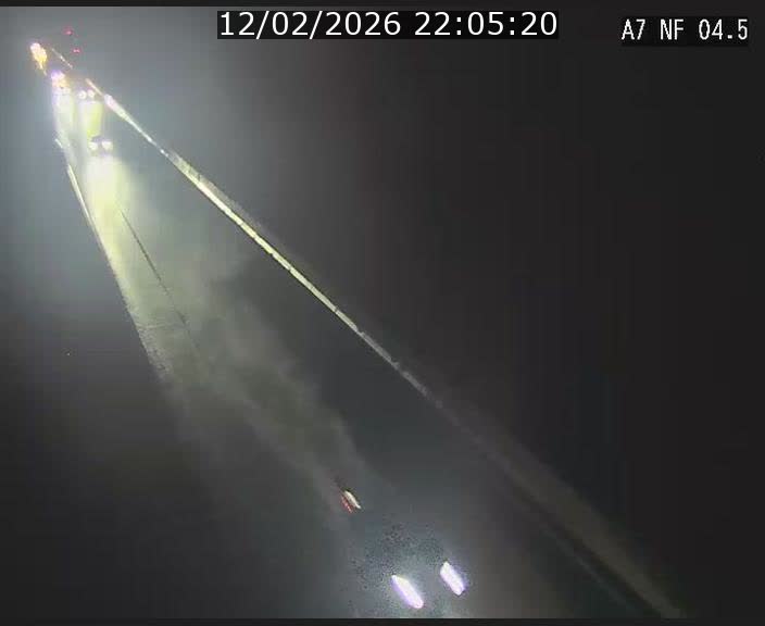 <h2>Caméra autoroute Luxembourg A7 - Passage à gibier Rëngelbour - direction Tunnel Grouft</h2>