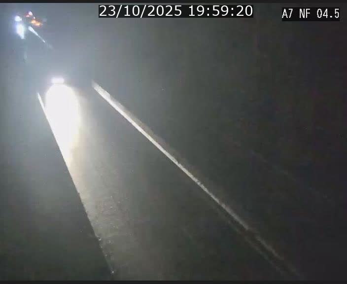 <h2>Caméra autoroute Luxembourg A7 - Passage à gibier Rëngelbour - direction Tunnel Grouft</h2>