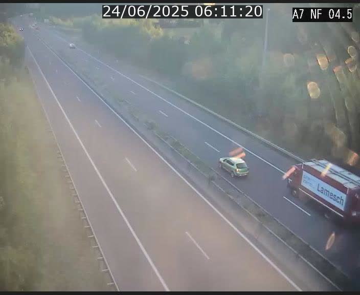 <h2>Caméra autoroute Luxembourg A7 - Passage à gibier Rëngelbour - direction Tunnel Grouft</h2>