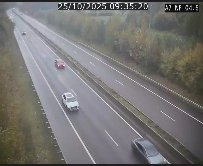 <h2>Caméra autoroute Luxembourg A7 - Passage à gibier Rëngelbour - direction Tunnel Grouft</h2>