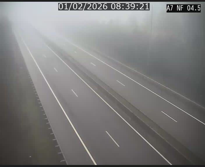 <h2>Caméra autoroute Luxembourg A7 - Passage à gibier Rëngelbour - direction Tunnel Grouft</h2>