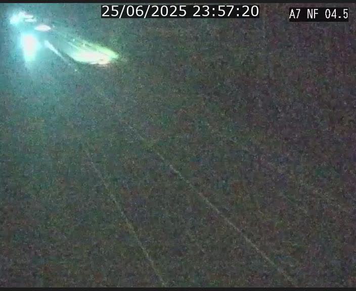 <h2>Caméra autoroute Luxembourg A7 - Passage à gibier Rëngelbour - direction Tunnel Grouft</h2>