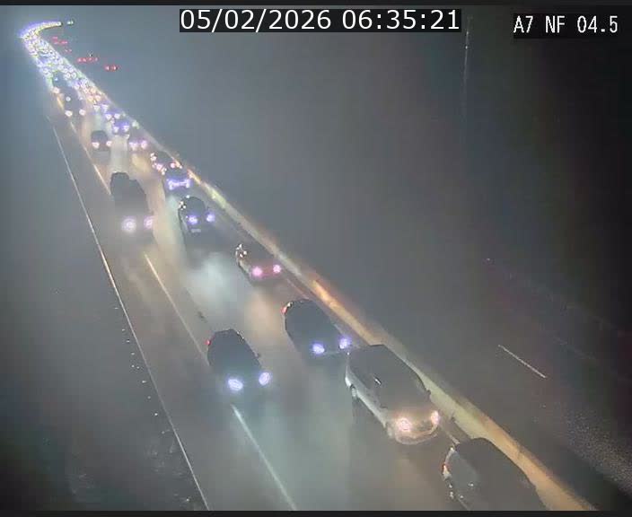 Caméra autoroute Luxembourg A7 - Passage à gibier Rëngelbour - direction Tunnel Grouft