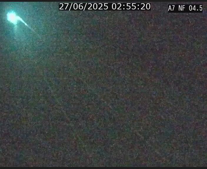 <h2>Caméra autoroute Luxembourg A7 - Passage à gibier Rëngelbour - direction Tunnel Grouft</h2>