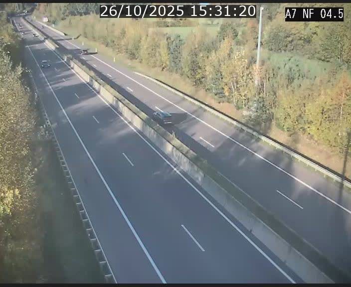 <h2>Caméra autoroute Luxembourg A7 - Passage à gibier Rëngelbour - direction Tunnel Grouft</h2>