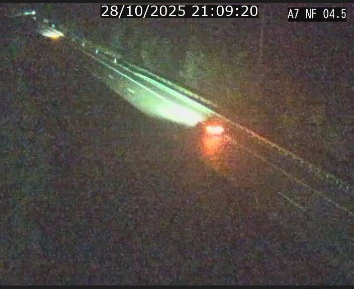 <h2>Caméra autoroute Luxembourg A7 - Passage à gibier Rëngelbour - direction Tunnel Grouft</h2>