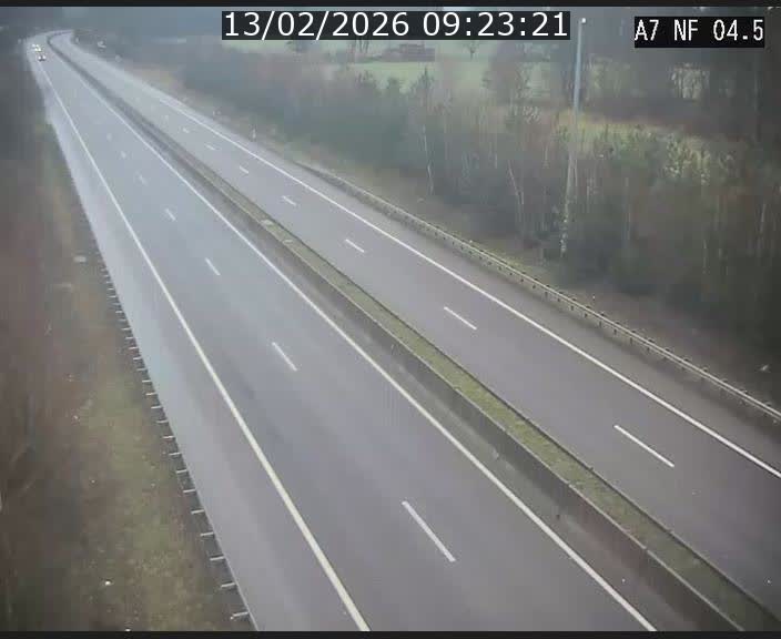 <h2>Caméra autoroute Luxembourg A7 - Passage à gibier Rëngelbour - direction Tunnel Grouft</h2>