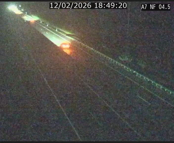 <h2>Caméra autoroute Luxembourg A7 - Passage à gibier Rëngelbour - direction Tunnel Grouft</h2>