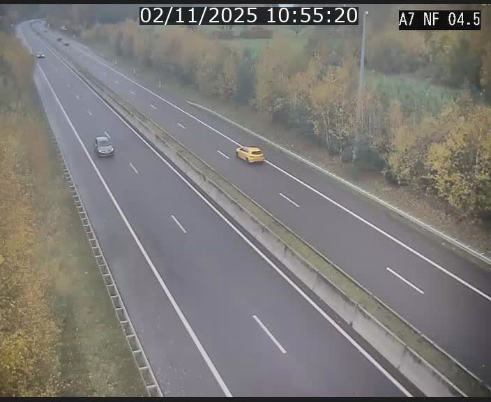 <h2>Caméra autoroute Luxembourg A7 - Passage à gibier Rëngelbour - direction Tunnel Grouft</h2>