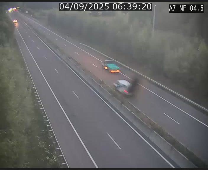 <h2>Caméra autoroute Luxembourg A7 - Passage à gibier Rëngelbour - direction Tunnel Grouft</h2>