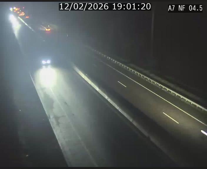 <h2>Caméra autoroute Luxembourg A7 - Passage à gibier Rëngelbour - direction Tunnel Grouft</h2>