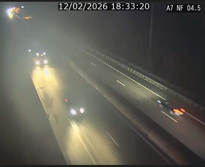 <h2>Caméra autoroute Luxembourg A7 - Passage à gibier Rëngelbour - direction Tunnel Grouft</h2>