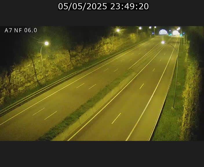 Caméra autoroute A7 Luxembourg - entrée sud du Tunnel Grouft - direction Lorentzweiler