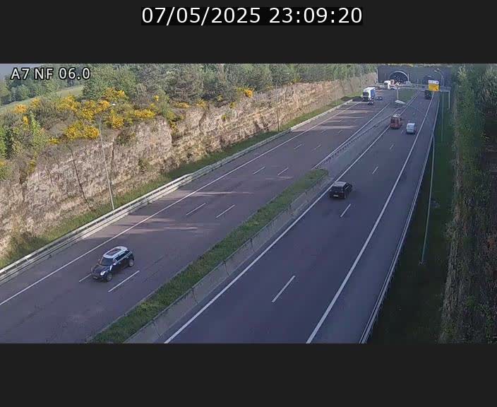 Caméra autoroute A7 Luxembourg - entrée sud du Tunnel Grouft - direction Lorentzweiler