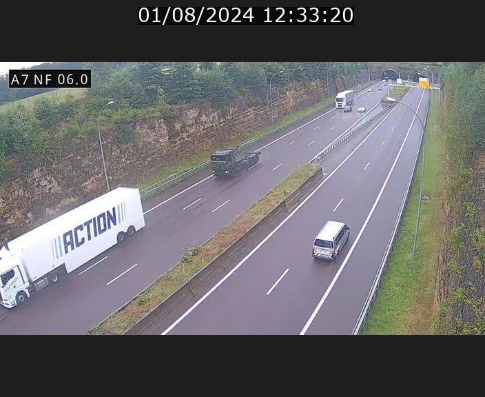 Caméra autoroute A7 Luxembourg - entrée sud du Tunnel Grouft - direction Lorentzweiler