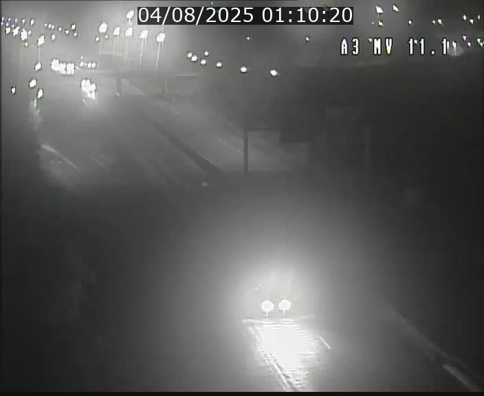 Traffic live webcam Luxembourg Croix de Bettembourg A3 - BK 11.1 - direction Luxembourg-ville