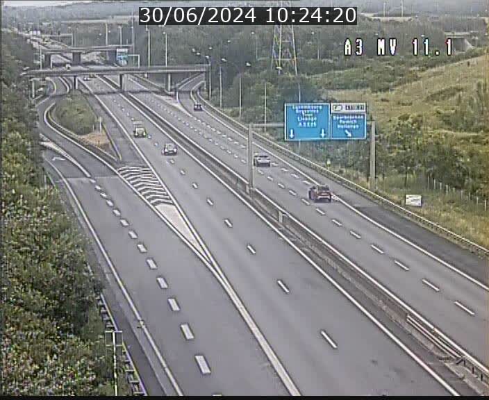 <h2>Traffic live webcam Luxembourg Croix de Bettembourg A3 - BK 11.1 - direction Luxembourg-ville</h2>