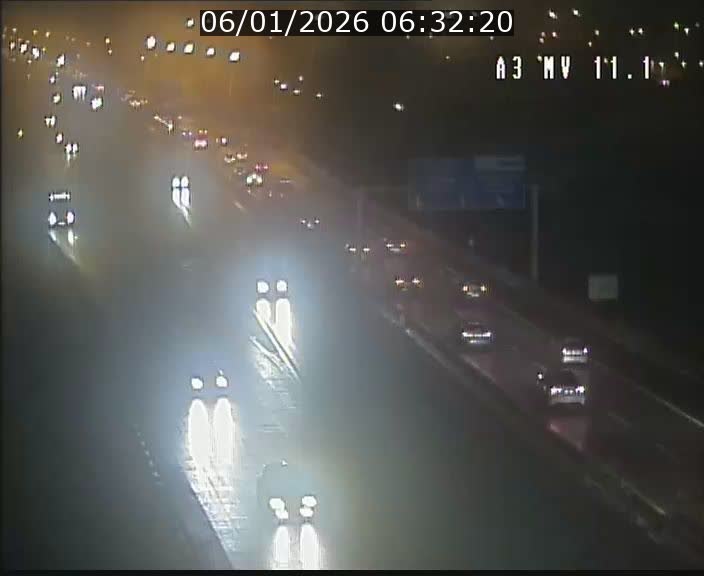 <h2>Traffic live webcam Luxembourg Croix de Bettembourg A3 - BK 11.1 - direction Luxembourg-ville</h2>
