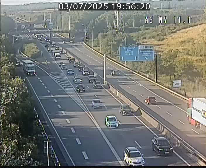 Traffic live webcam Luxembourg Croix de Bettembourg A3 - BK 11.1 - direction Luxembourg-ville