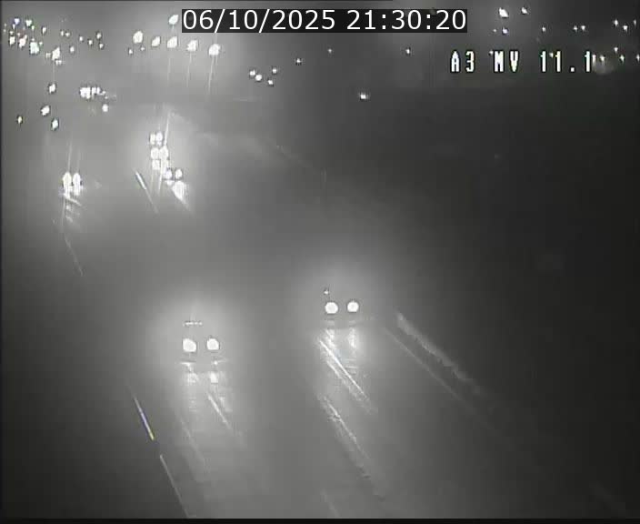 <h2>Traffic live webcam Luxembourg Croix de Bettembourg A3 - BK 11.1 - direction Luxembourg-ville</h2>