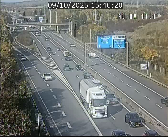 <h2>Traffic live webcam Luxembourg Croix de Bettembourg A3 - BK 11.1 - direction Luxembourg-ville</h2>
