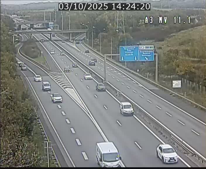 <h2>Traffic live webcam Luxembourg Croix de Bettembourg A3 - BK 11.1 - direction Luxembourg-ville</h2>